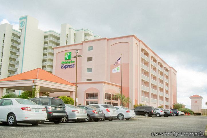 Holiday Inn Express Orange Beach - On The Beach By Ihg Exterior photo