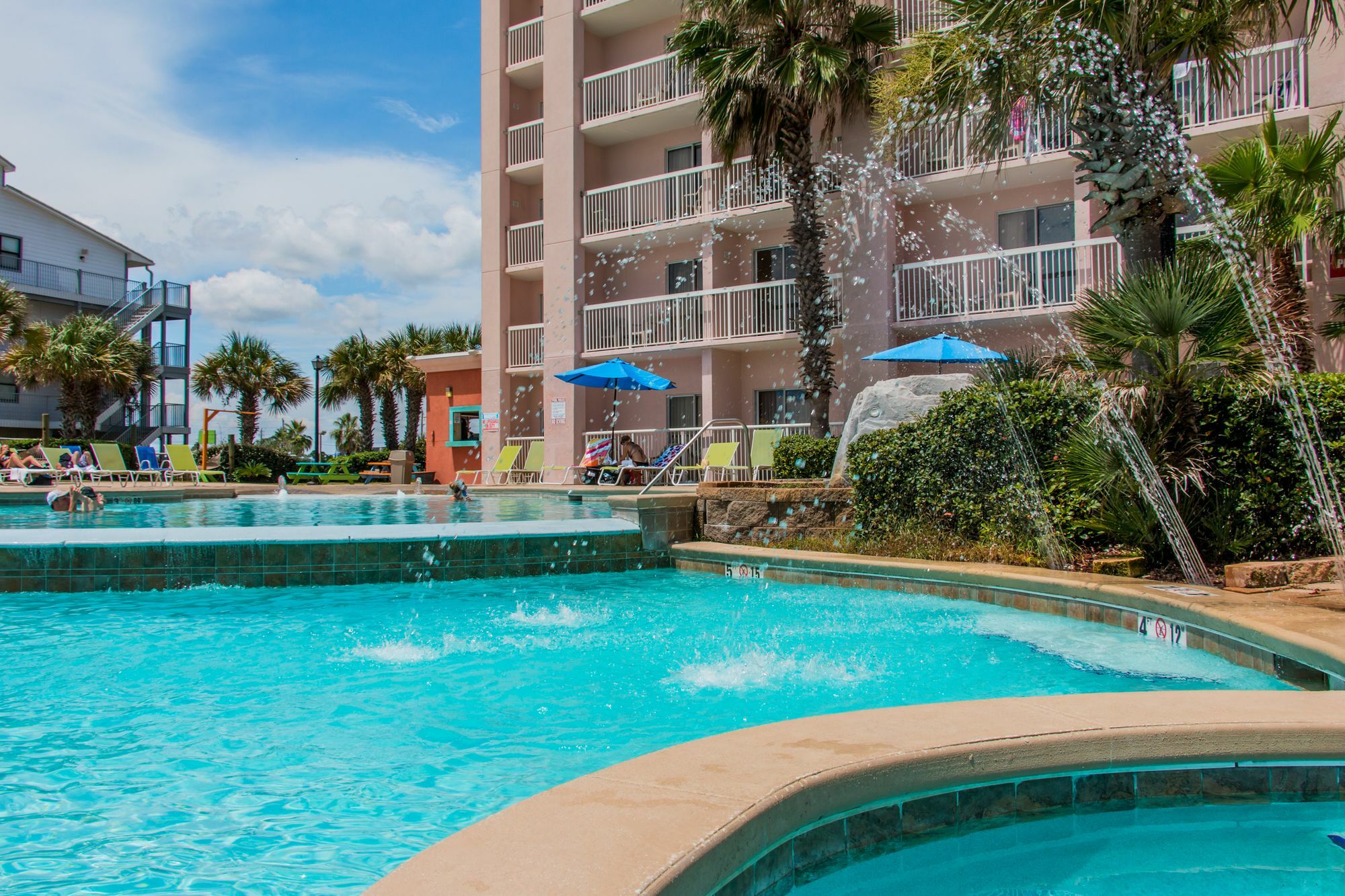 Holiday Inn Express Orange Beach - On The Beach By Ihg Exterior photo